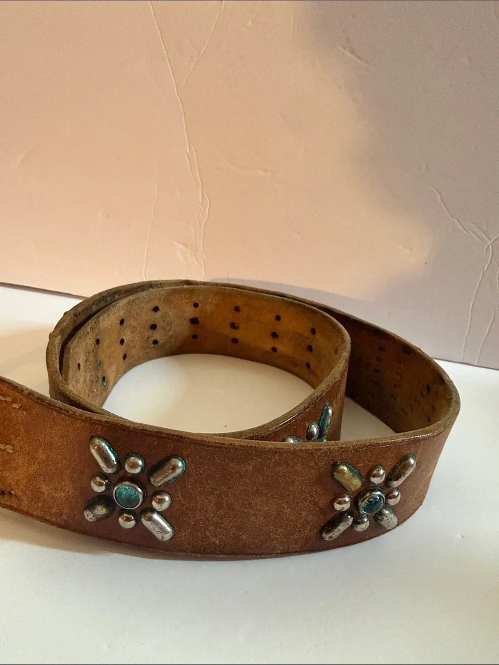 Vintage Brown Leather Belt 2” Studded NEW YORK Turquoise Western Y2K 38”